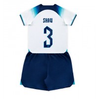 Otroški Nogometni dresi Anglija Luke Shaw #3 Domači SP 2022 Kratek Rokav (+ Kratke hlače)